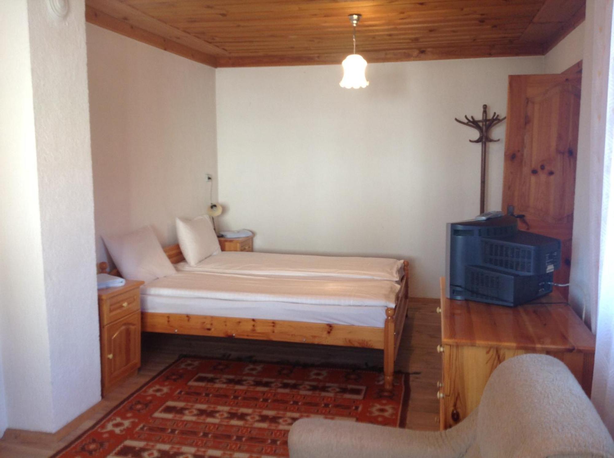 Guest House Lina Koprivshtitsa Bilik gambar